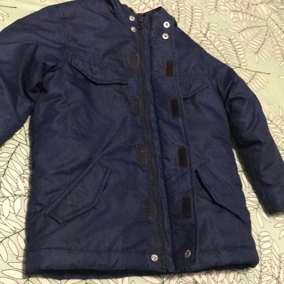Old navy Jacket - Picture 5 of 7